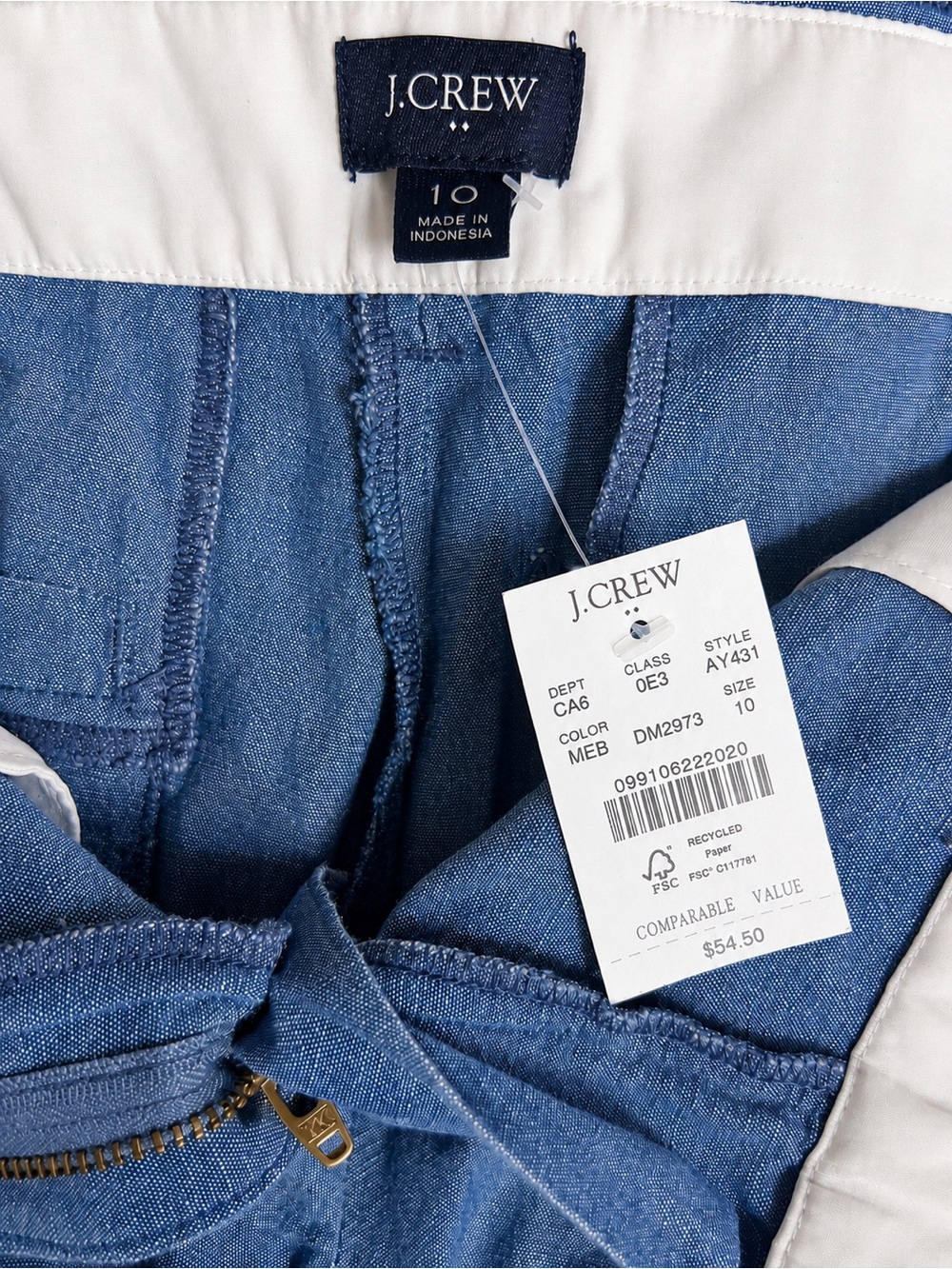 NWT J.Crew Chambray Shorts Women’s Size 10 Blue Lightweight Casual Summer - Picture 4 of 4